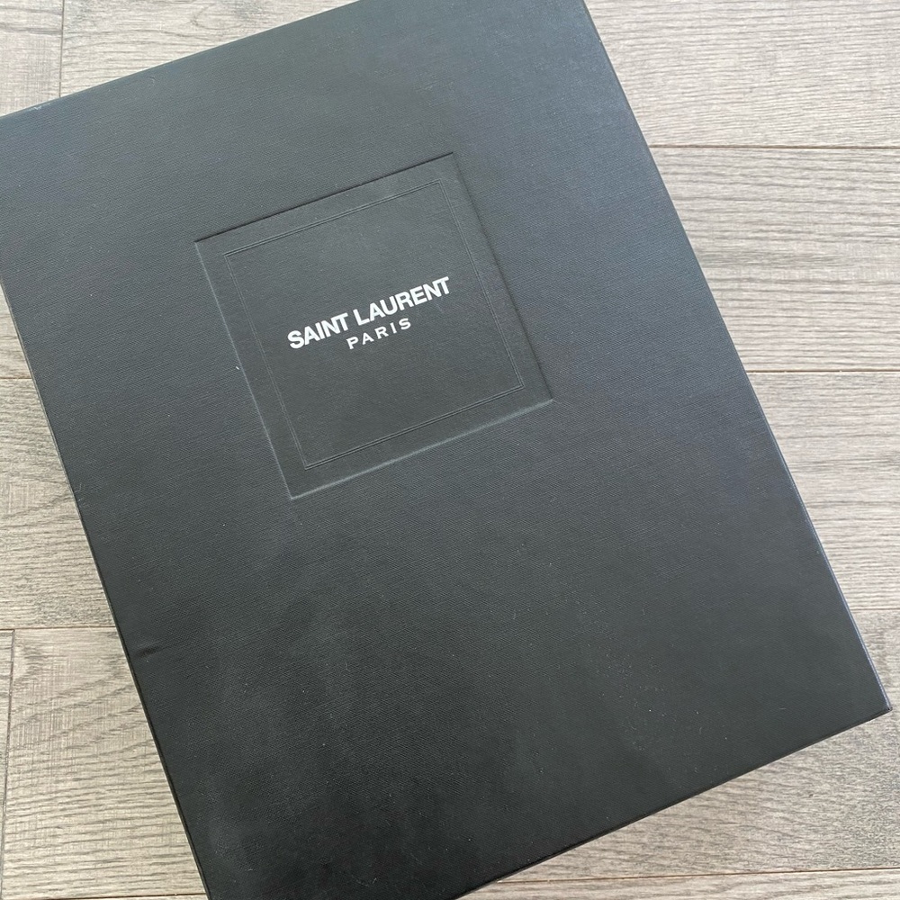 Saint Laurent zip booties - Picture 3 of 4